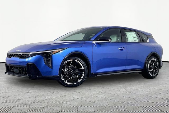 New 2026 Kia K4 GT-Line FWD image 1