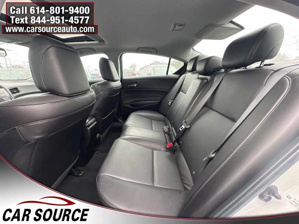 Used 2018 Acura ILX w/ AcuraWatch Plus Package FWD image 20