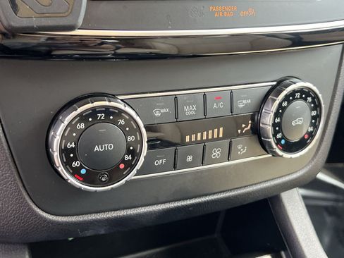 Used 2019 Mercedes-Benz GLS 450 4MATIC image 21