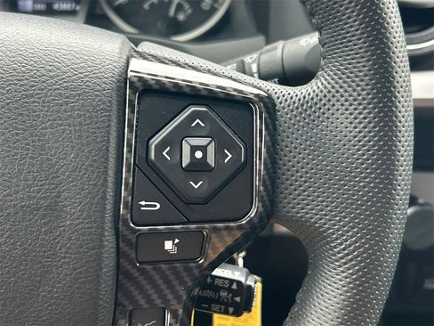 Used 2022 Toyota Tacoma SR5 image 34