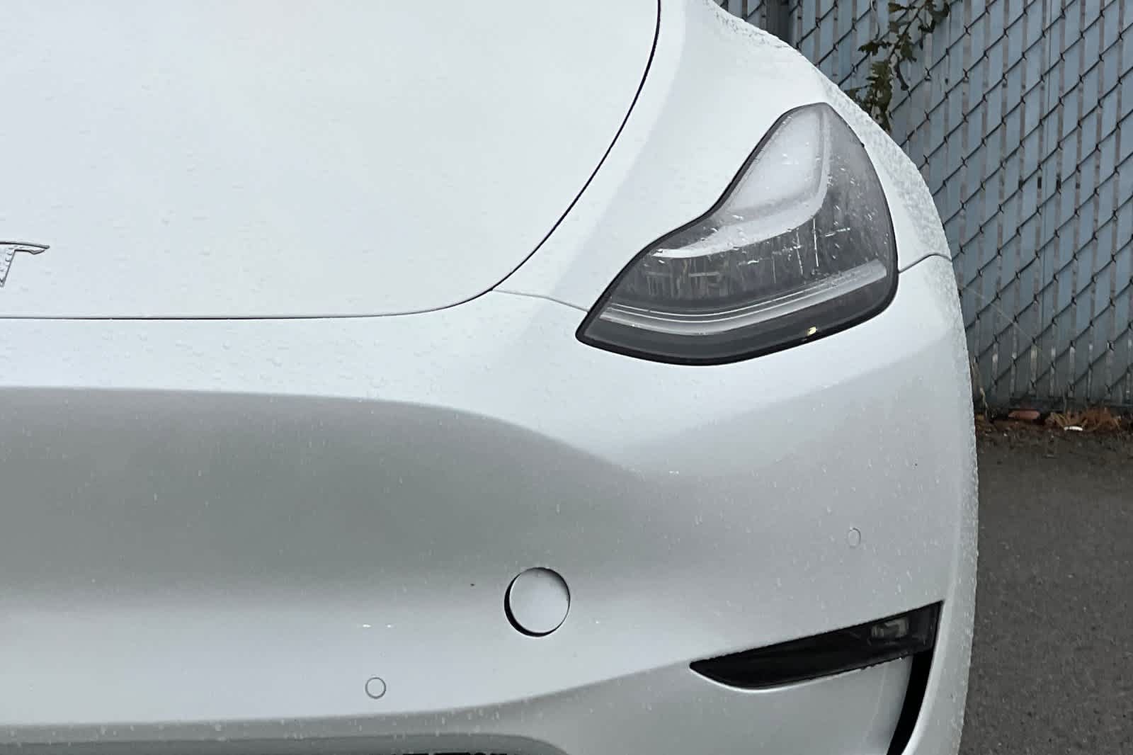 Used 2022 Tesla Model Y Long Range AWD/4WD image 14