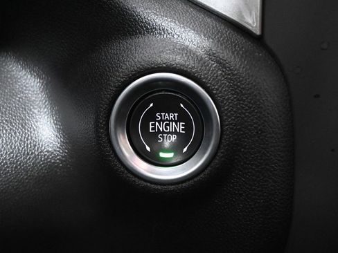 Used 2025 Chevrolet Silverado 3500 W/T AWD/4WD image 31