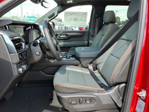 New 2026 GMC Yukon XL AT4 w/ AT4 Premium Package image 11