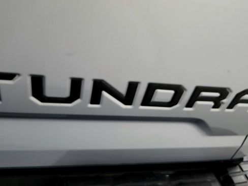 Certified 2020 Toyota Tundra Limited w/ Limited Premium Package AWD/4WD image 34