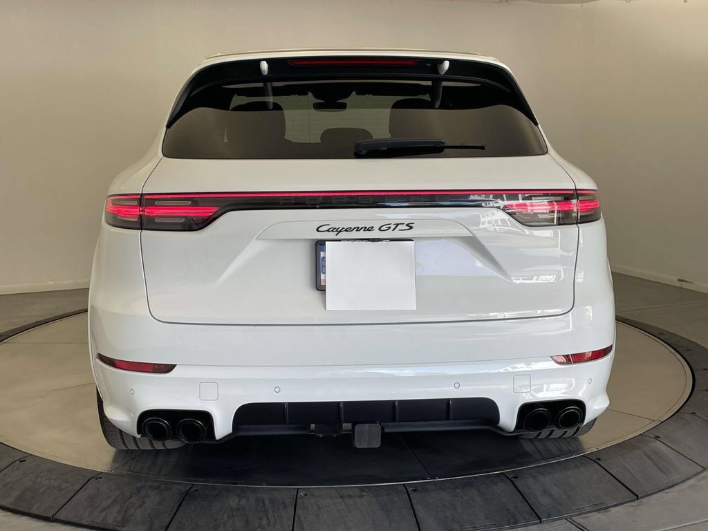 Certified 2023 Porsche Cayenne GTS AWD/4WD image 6