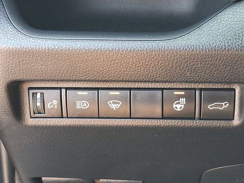 Used 2019 Toyota RAV4 XLE AWD/4WD image 26