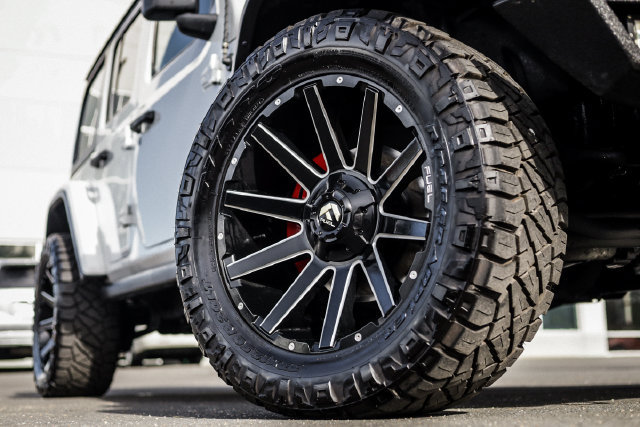 Used 2020 Jeep Wrangler Unlimited Rubicon AWD/4WD image 8
