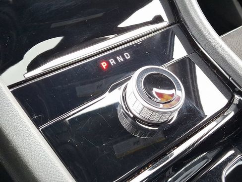 Certified 2023 Jeep Grand Cherokee Altitude AWD/4WD image 15