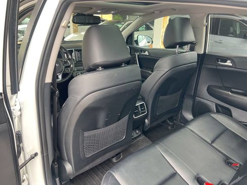 Used 2017 Kia Sportage EX w/ EX Premium Package AWD/4WD image 10