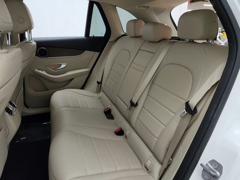 Used 2021 Mercedes-Benz GLC 300 image 15