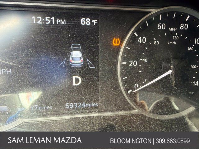 Used 2019 Nissan Kicks SV FWD image 17