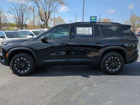 New 2026 Chevrolet Traverse Z71 w/ Enhanced Driving Package AWD/4WD image 6