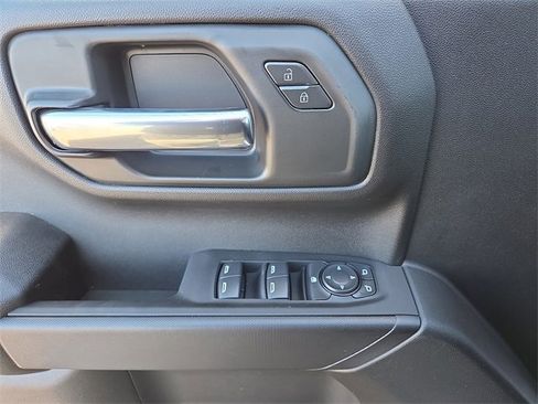New 2026 Chevrolet Silverado 1500 Custom image 9