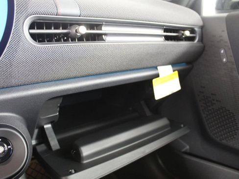 New 2026 MINI Cooper S image 24