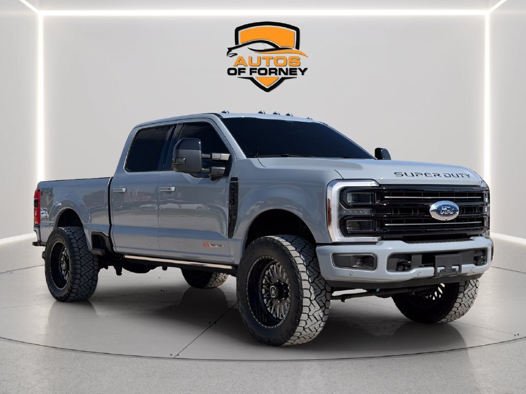 Used 2025 Ford F250 Platinum AWD/4WD image 5