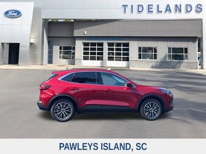 New 2025 Ford Escape SE w/ PHEV Premium Package