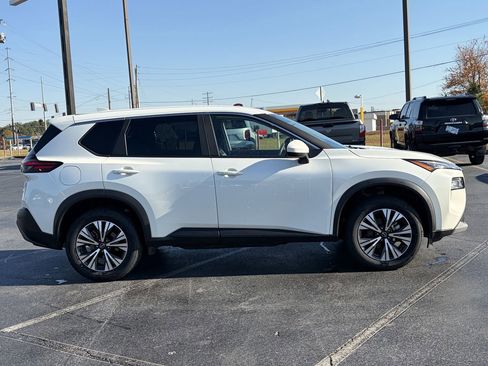 Certified 2023 Nissan Rogue SV image 6