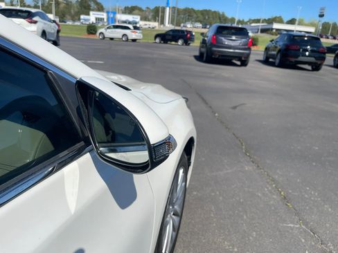 Used 2017 Toyota Avalon XLE Premium image 27