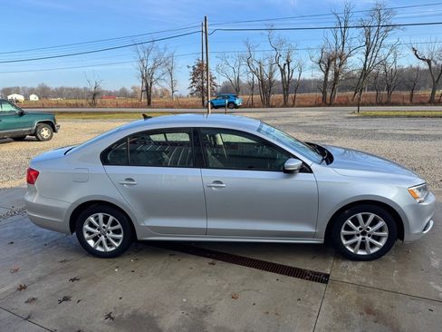 Used 2012 Volkswagen Jetta SE image 4
