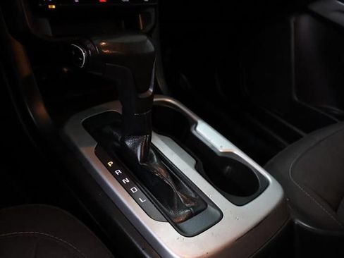 Used 2021 Chevrolet Colorado LT w/ Fleet Safety Package RWD image 21