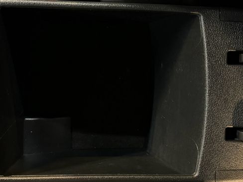 Used 2018 Hyundai Elantra SEL FWD image 23