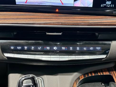 Certified 2023 Cadillac Escalade Premium Luxury w/ LPO, Floor Liner Package AWD/4WD image 15