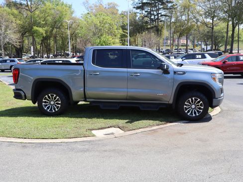Used 2021 GMC Sierra 1500 AT4 w/ AT4 Value Package image 12