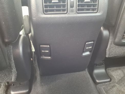 Used 2016 Toyota 4Runner Limited AWD/4WD image 16