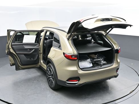 New 2025 MAZDA CX-70 Plug-In Hybrid w/ Premium Plus image 15