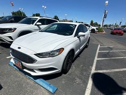 Used 2017 Ford Fusion SE w/ Fusion SE Technology Package