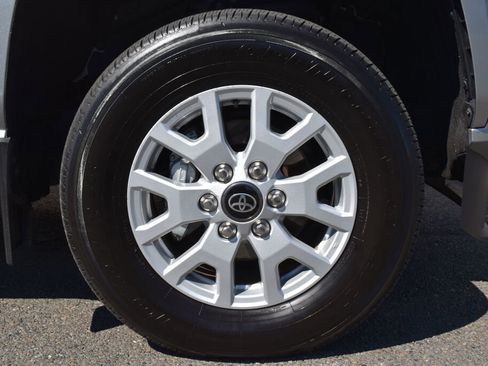 Certified 2024 Toyota Tacoma SR5 image 28