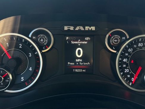 Used 2020 RAM 3500 Tradesman image 19