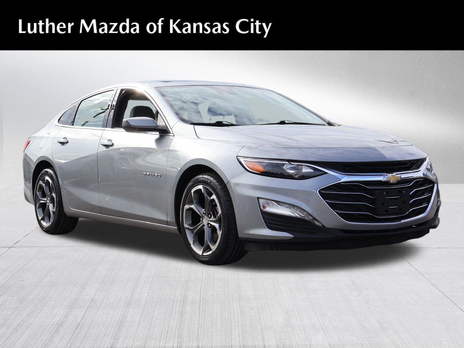 Used 2024 Chevrolet Malibu LT FWD image 1