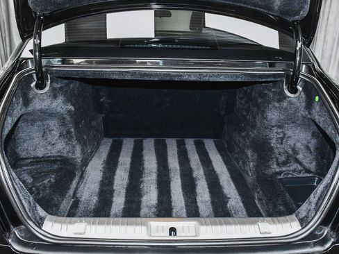 Used 2018 Rolls-Royce Ghost image 62