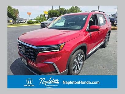 Used 2025 Honda Pilot Touring