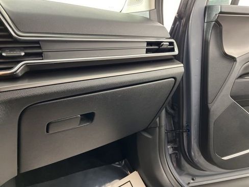 Used 2024 Kia Sportage EX image 31