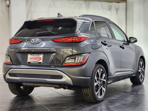 Used 2022 Hyundai Kona Limited image 5