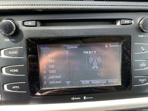 Used 2015 Toyota Highlander Plus image 23