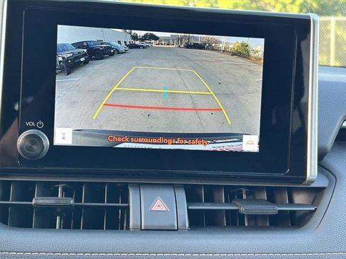 Certified 2025 Toyota RAV4 LE image 25