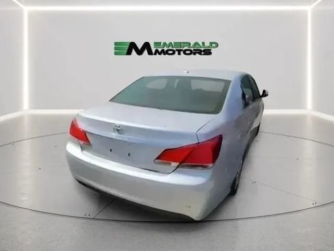 Used 2011 Toyota Avalon Limited FWD image 1