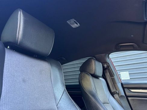 Used 2019 Honda Accord Sport image 17