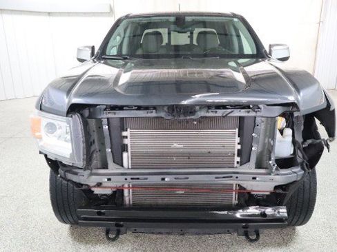 Used 2016 GMC Canyon SLT AWD/4WD image 7