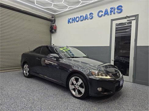 Used 2011 Lexus IS 250C image 7