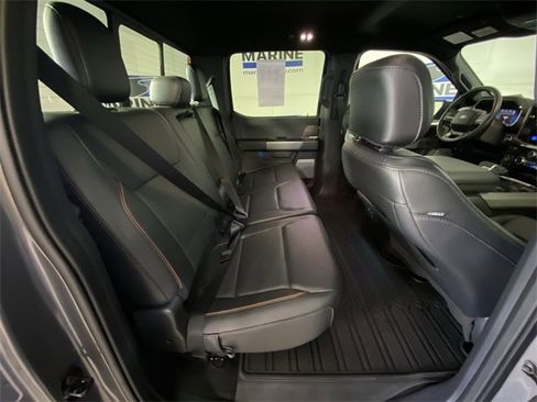 Used 2024 Ford F150 Lariat w/ FX4 Off-Road Package image 33