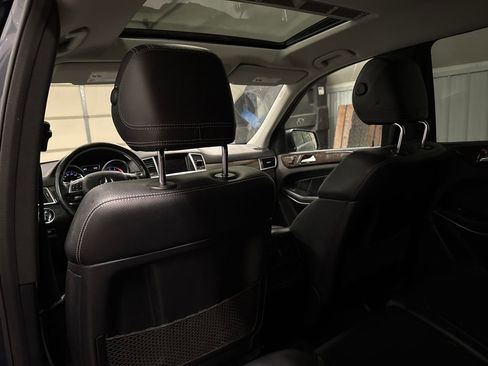 Used 2013 Mercedes-Benz GL 450 4MATIC image 21