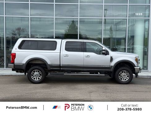 Used 2019 Ford F250 Lariat w/ Lariat Ultimate Package AWD/4WD image 6