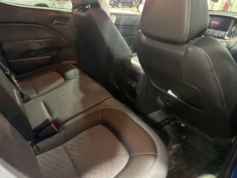 Used 2021 Chevrolet Colorado Z71 AWD/4WD image 15