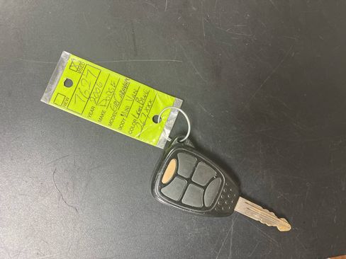 Used 2006 Dodge Grand Caravan SXT FWD image 27