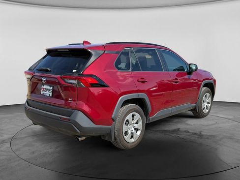 Used 2019 Toyota RAV4 LE w/ All Weather Liner Package AWD/4WD image 10
