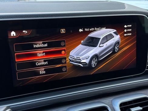 Used 2022 Mercedes-Benz GLE 350 w/ Premium Package image 6